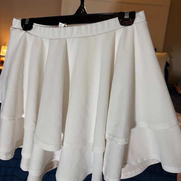 SHEIN Dresses & Skirts - Shein Large White Skirt